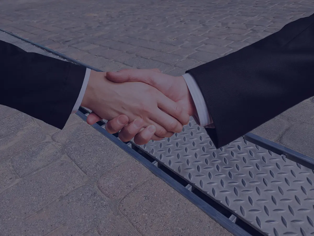 Paslanmaz çelik endüstriyel drenaj alanında iş birliği